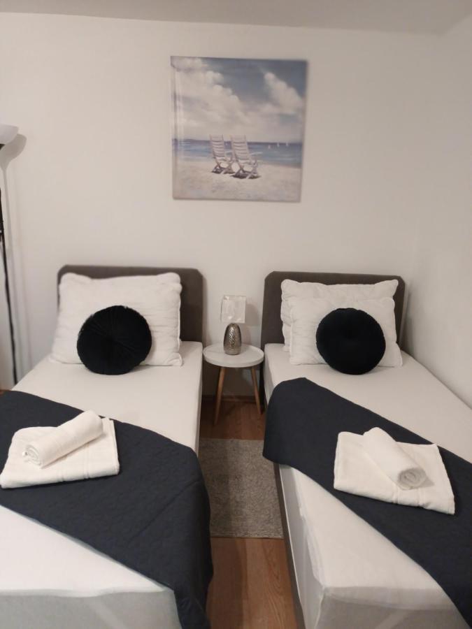 Apartman Hana U Blizini Automotodroma Grobnik I Kostrenski Plaza Kostrena Exterior photo
